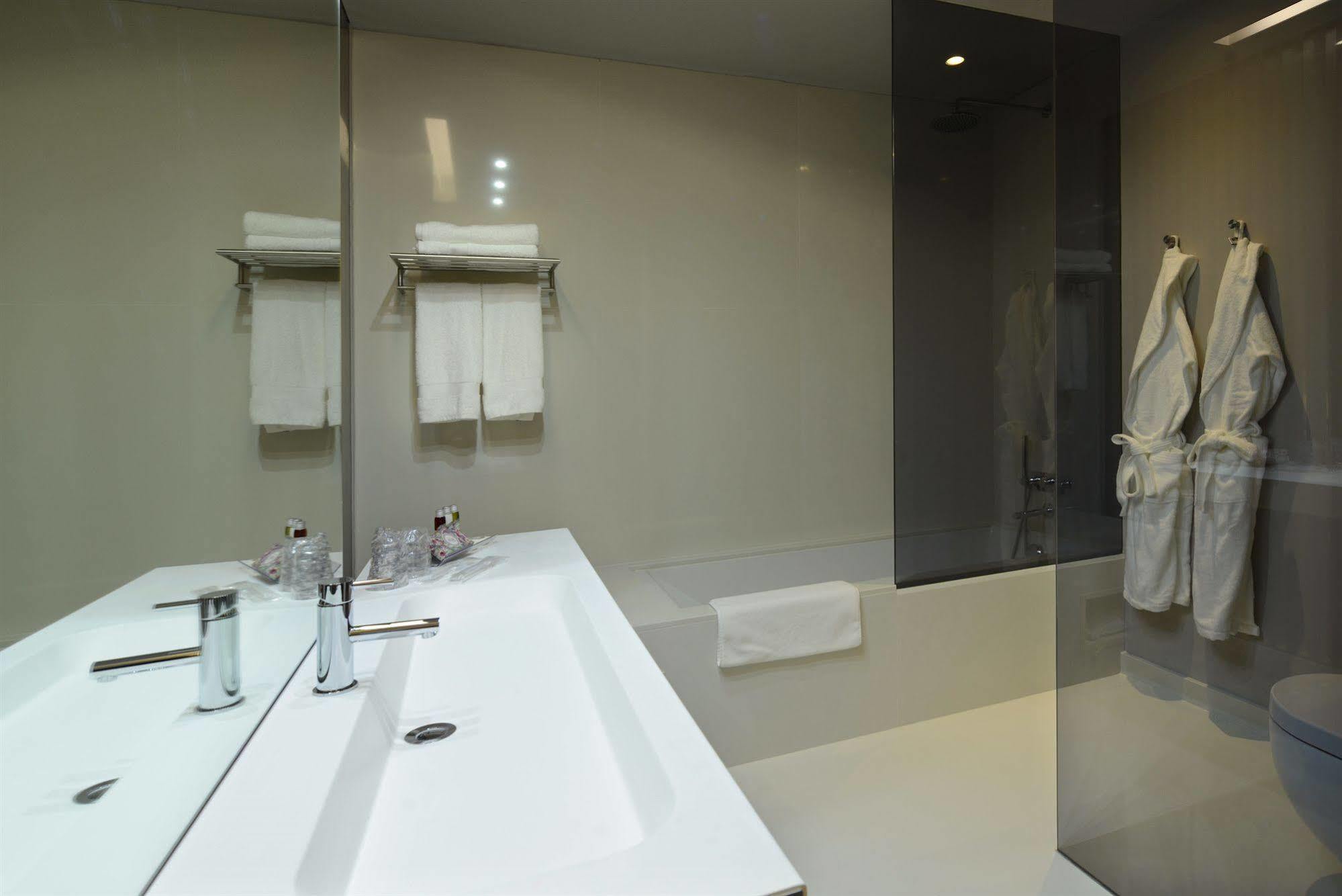 Emaj Boutique Hotel Guimaraes Ngoại thất bức ảnh